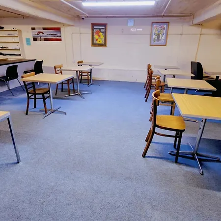 Oceanic Hostel-3